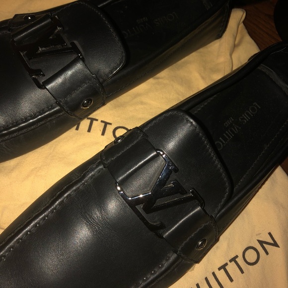 Louis Vuitton Shoes - Picture 2 of 6